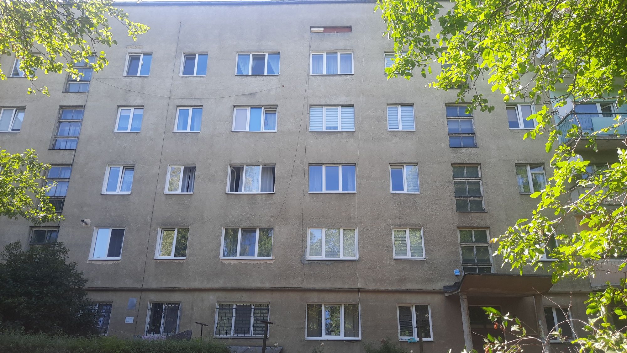 Продам 1 кімнатну квартиру вул. С .Стрільців
