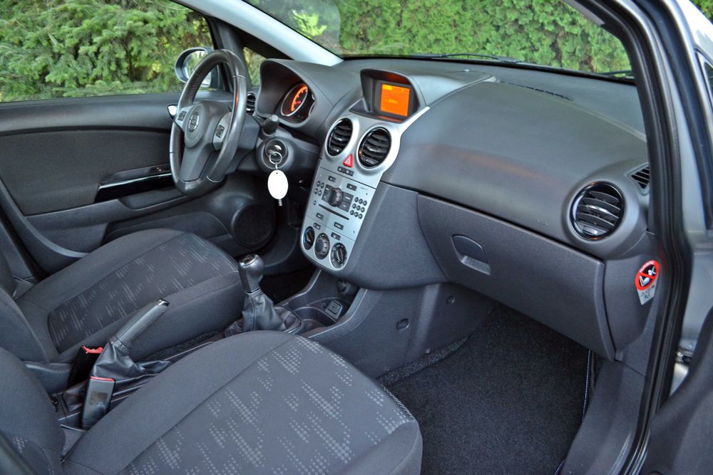 # Opel Corsa D lift # 1.4 benzyna # 2011 #