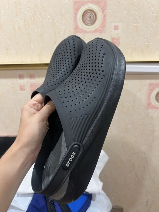 Crocs literide 43р ідеальний стан