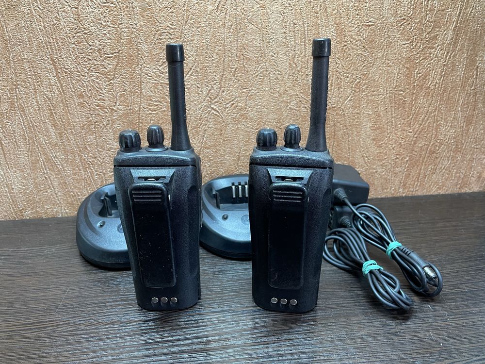 Motorola cp-040.                .