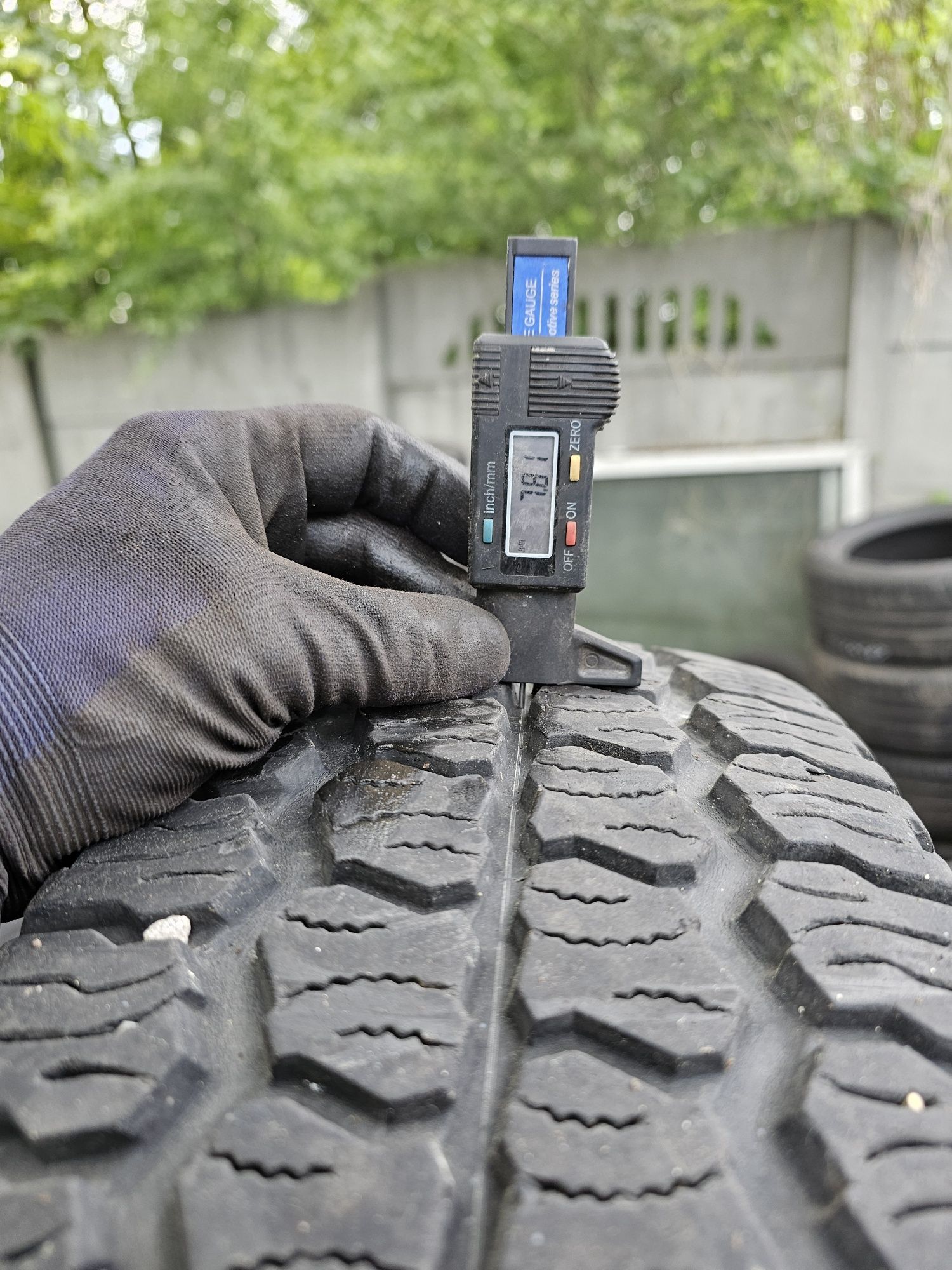 205/64R15C Maxis Vanpro AS  POJEDYNCZA. 7mm