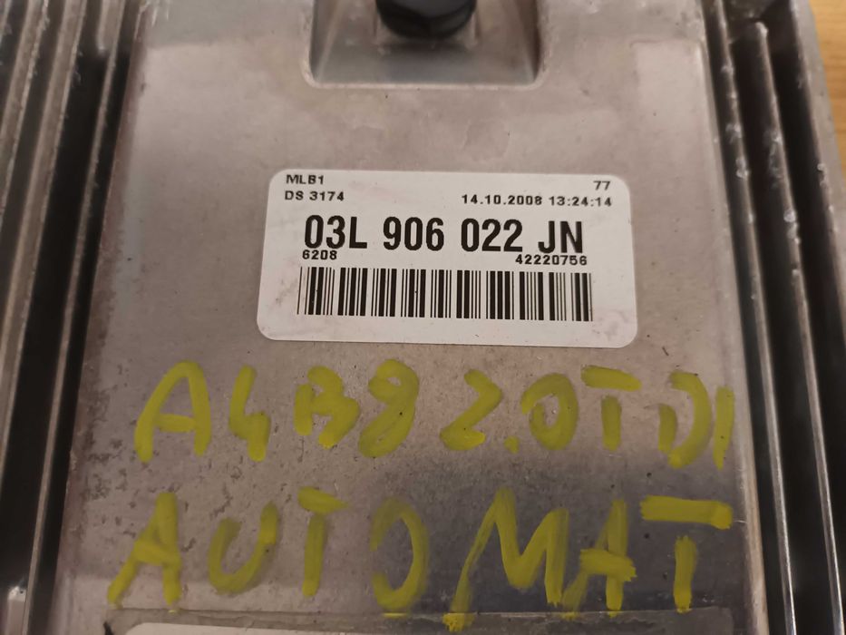 Sterownik silnika komputer 2.0 TDI AUDI A4 B8 A5 automat