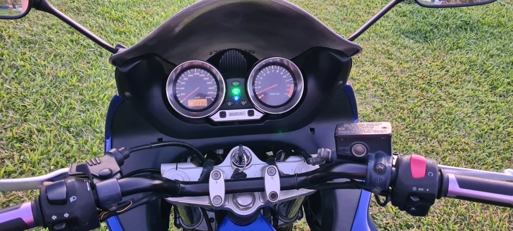 Suzuki bandit gsf 600s impecável pintada há 2 anos