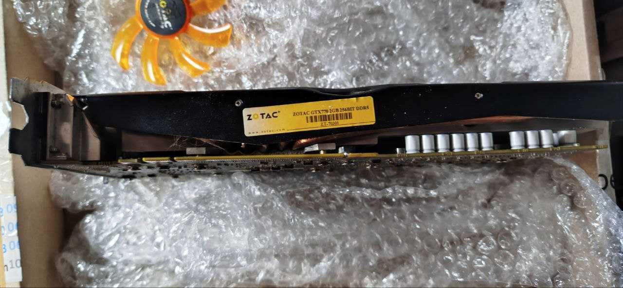 Продам видеокарту Zotac GTX 770 2GB GDDR5