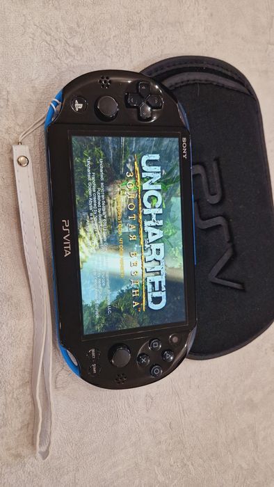 PS Vita Slim 64гиг + 70игр +чехол!
