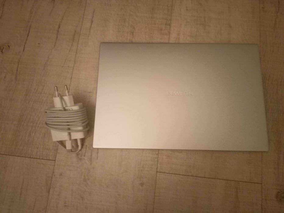 Laptop Huawei MateBook D14 512GB AMD Ryzen 5.