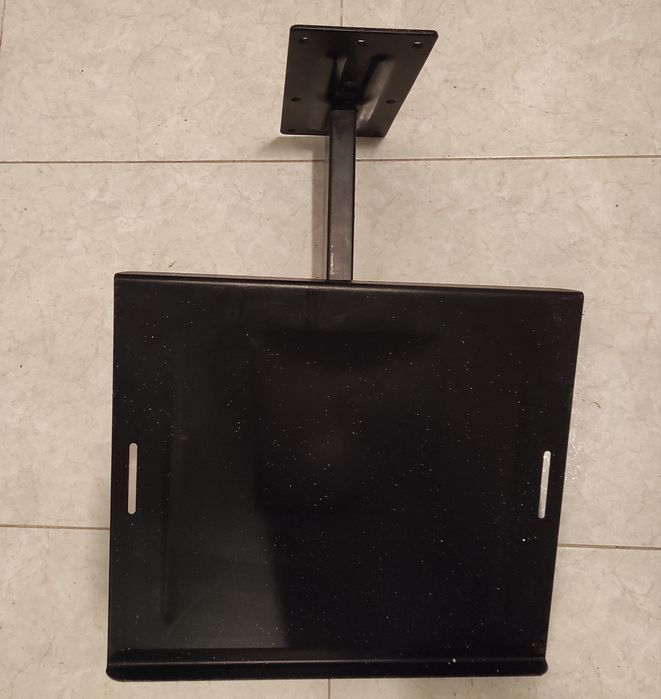 Suporte para TV pequena