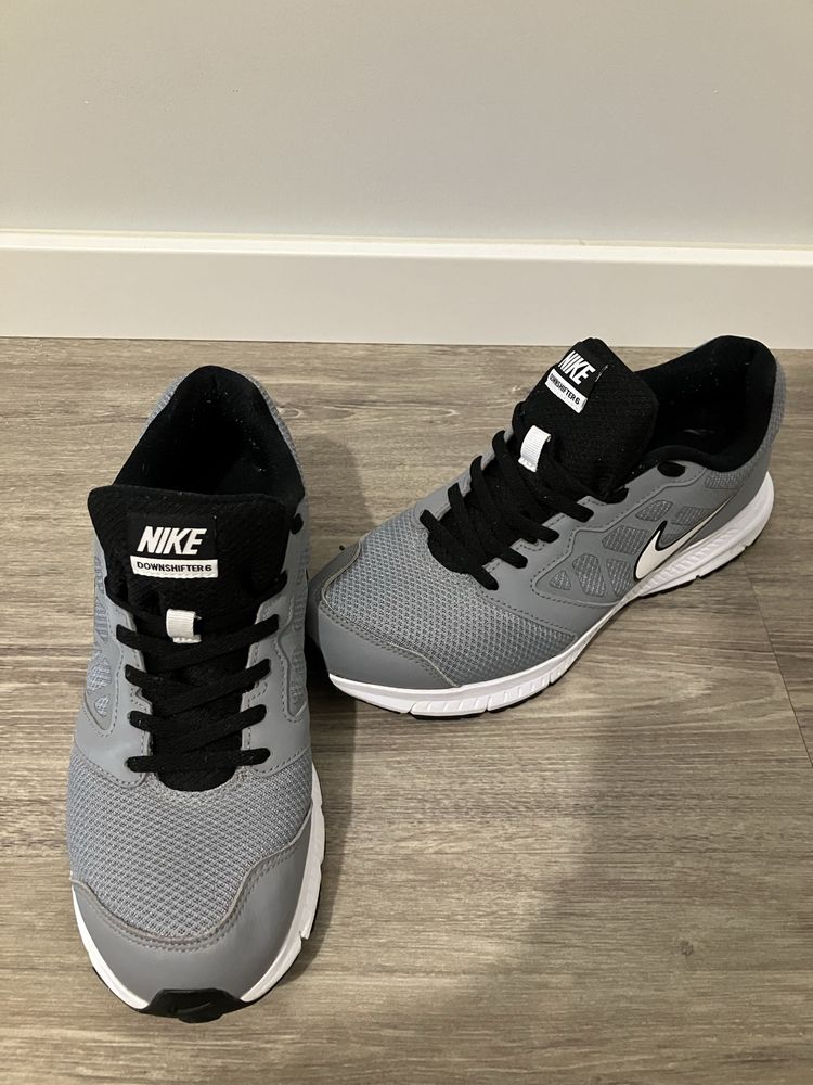 Ténis - Nike - #43