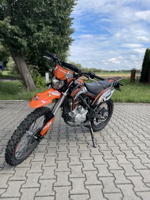 Cross Asix Defender 250RR