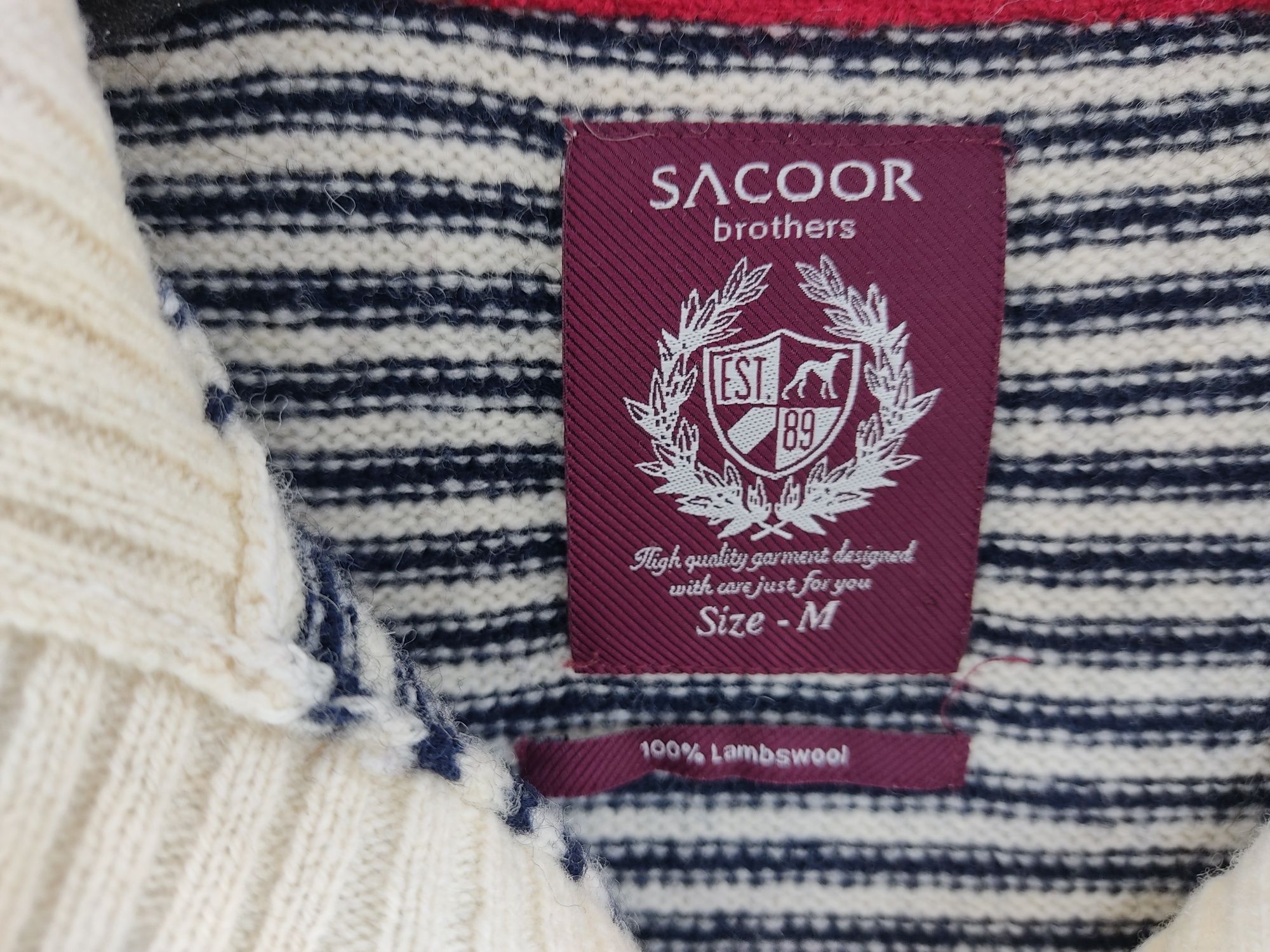 Camisola malha Sacoor, Nova