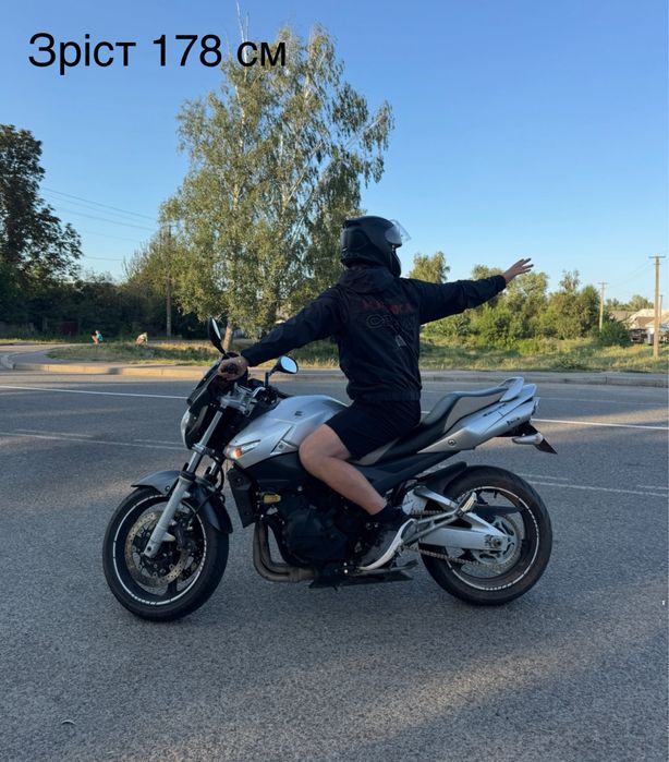 НАЙНИЧЖА ціна на ринку: Suzuki gsr 400 з рідним пробігом 22000 км