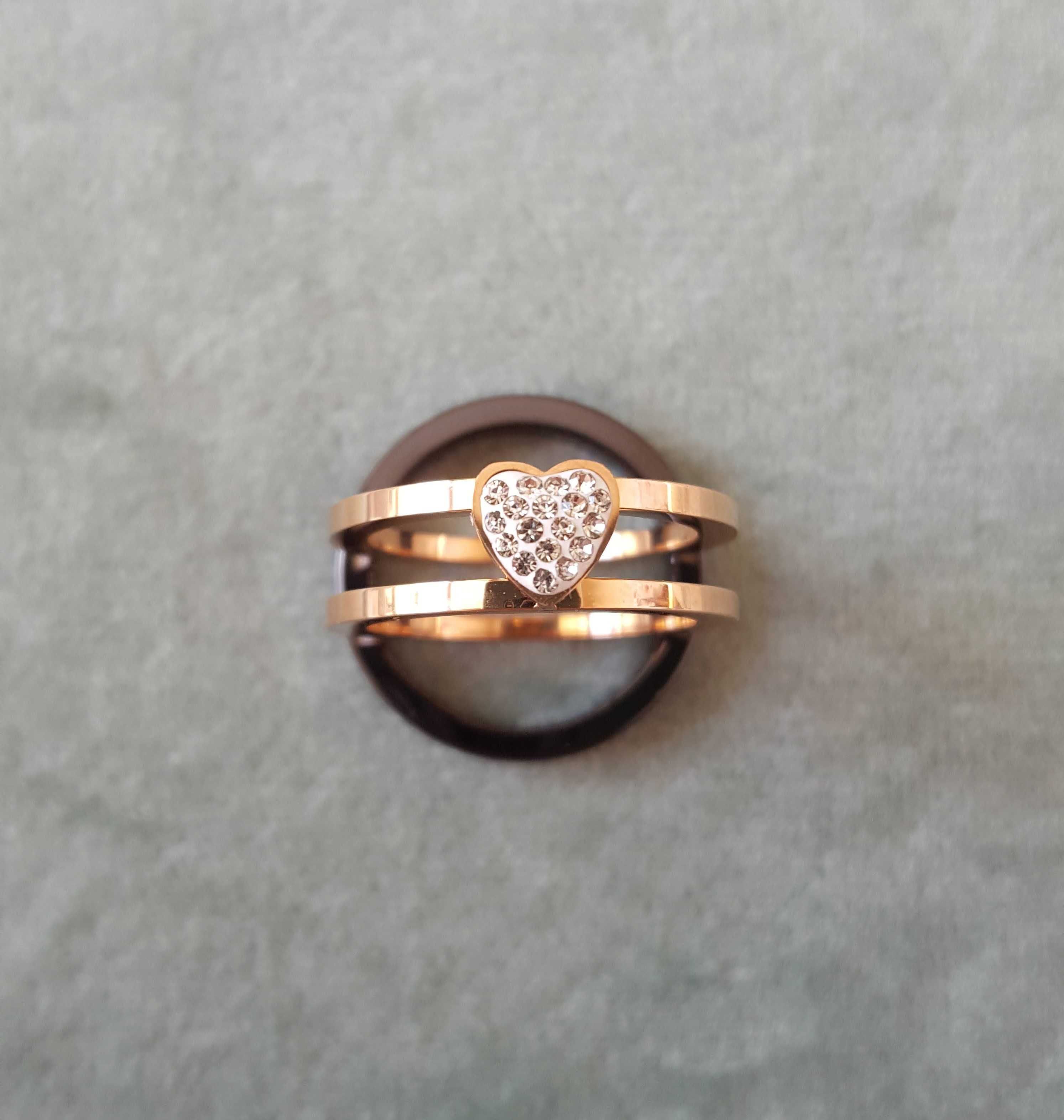 Nowy pierścionek komplet zestaw dwa pierścionki obrączka różowe złoto