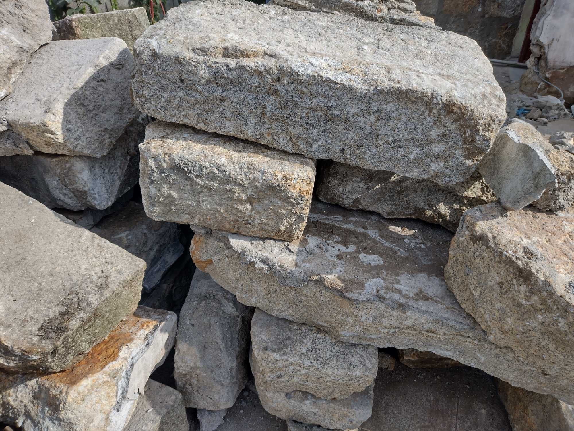 Lote de pedra granito de Ponte de Lima