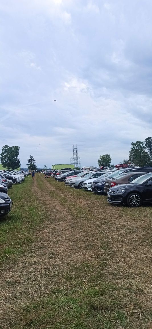 Air Show Parking Chrupek. 200m od kasy