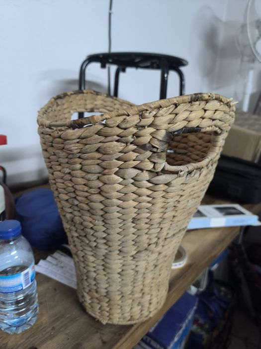 Cesta de vime / palha