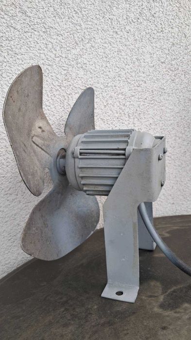 Wentylatorek 3 fazowy do agregatu chłodniczego