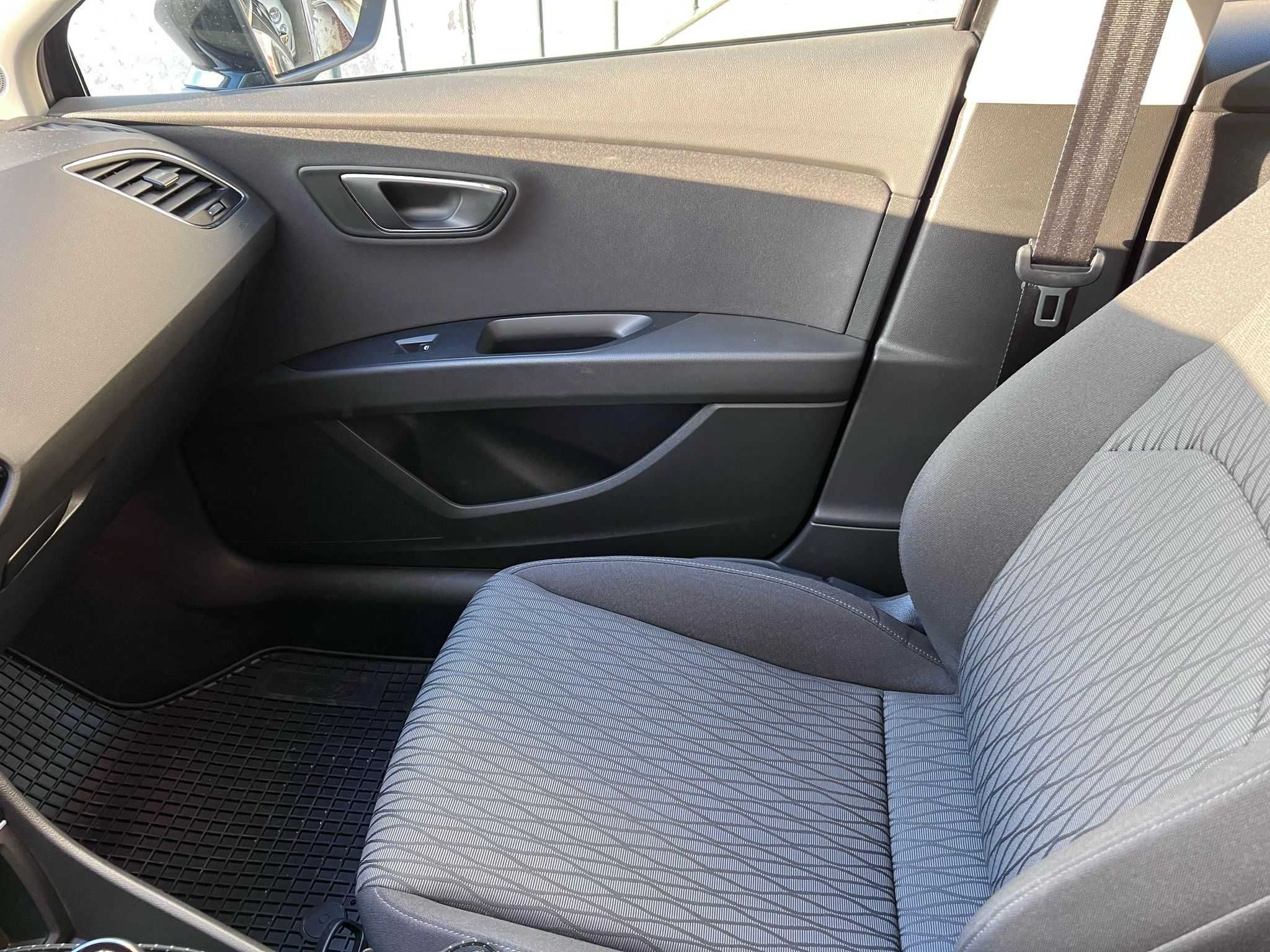 SEAT Leon 1.6 TDI Ecomotive (2015) 1º Dono