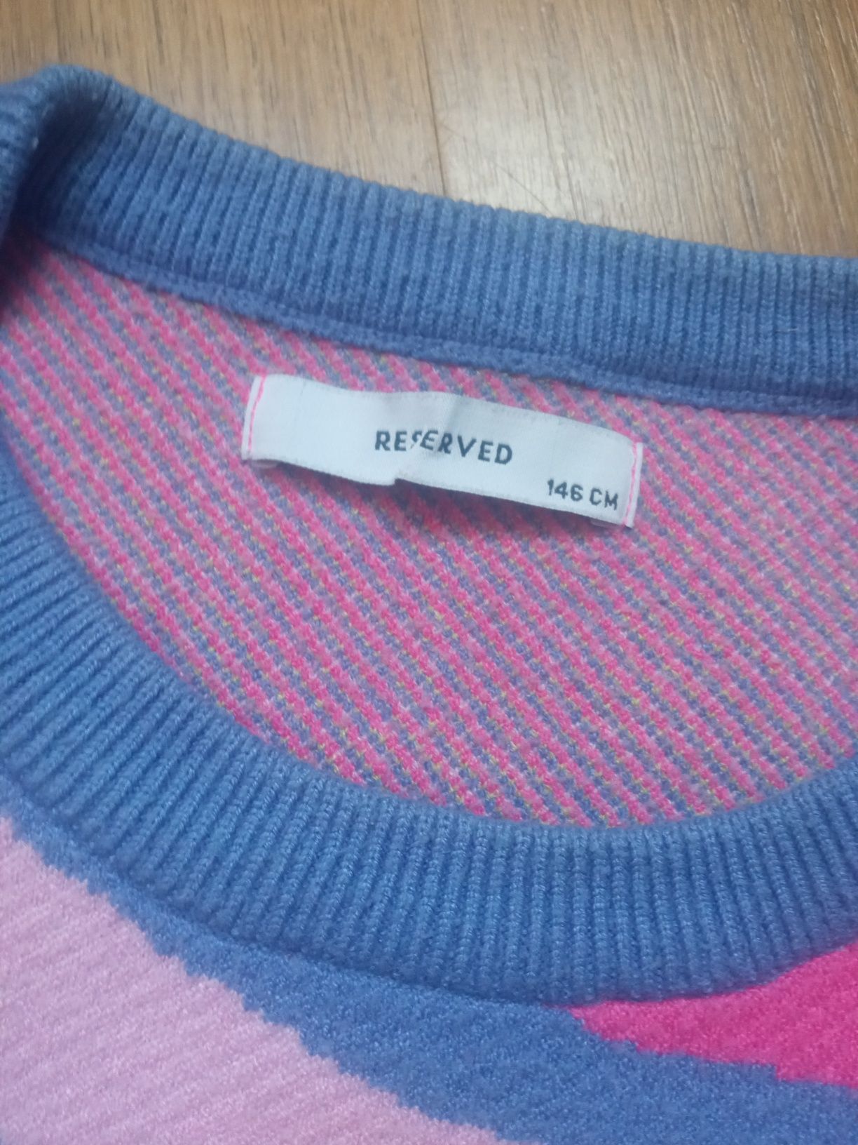 Sweterek Reserved r.146