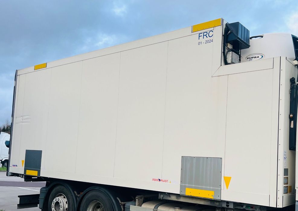 Schmitz Bdf  Schmitz Kontener BDF Chłodnia Hakowa Chłodnia Hakówka na wisząco