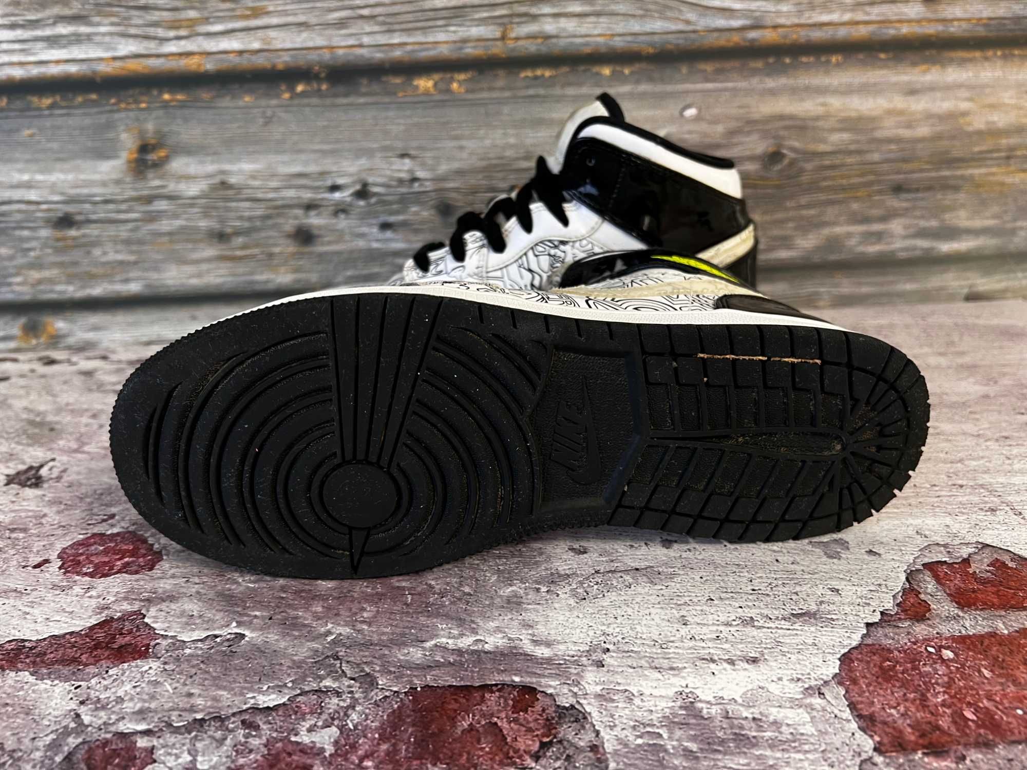 кросівки Jordan 1 Mid DIY оригінал