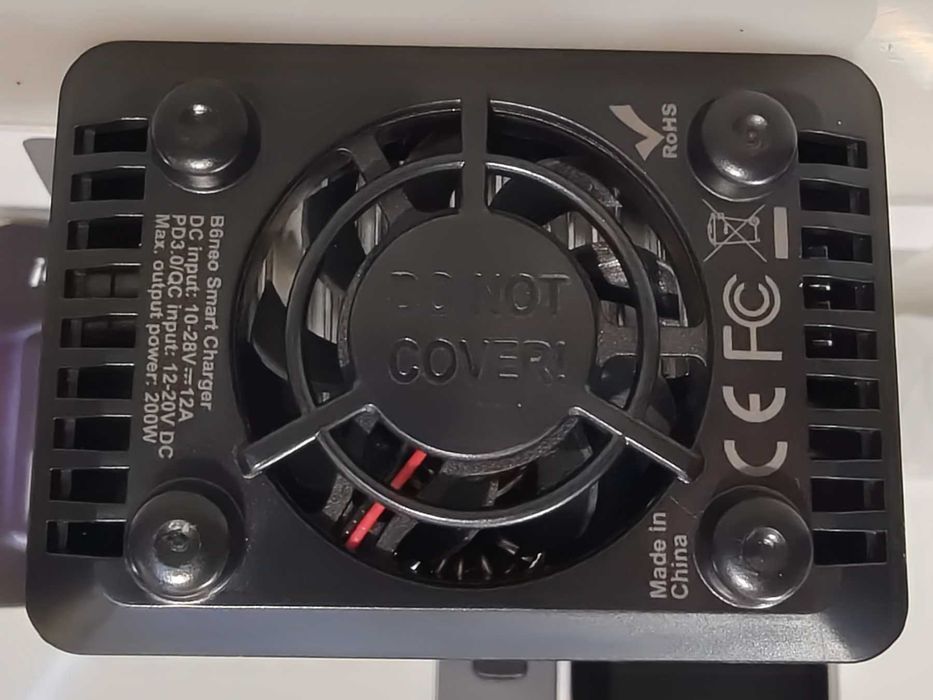 Балансировочное зарядное устройство SkyRC B6 Neo SK-100198 80/200W 10A