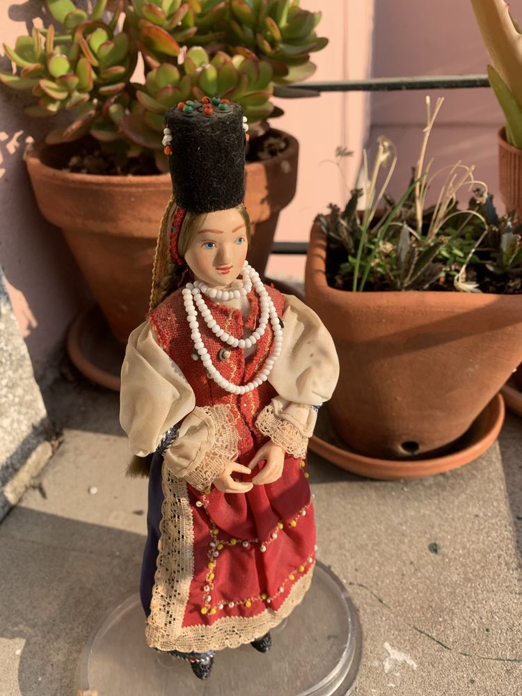 Boneca de coleção vintage Bistritz, representação alemã