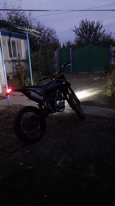 Продам мотоцикл кови старт 250 очень срочно бо уезжаю за границу
