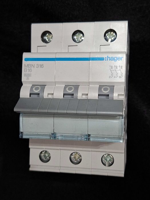 Wyłącznik nadprądowy Hager MBN 316 B16 3-biegunowy