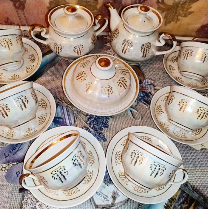 Чайнi сервiзи СССР. Сервiзи/посуд.