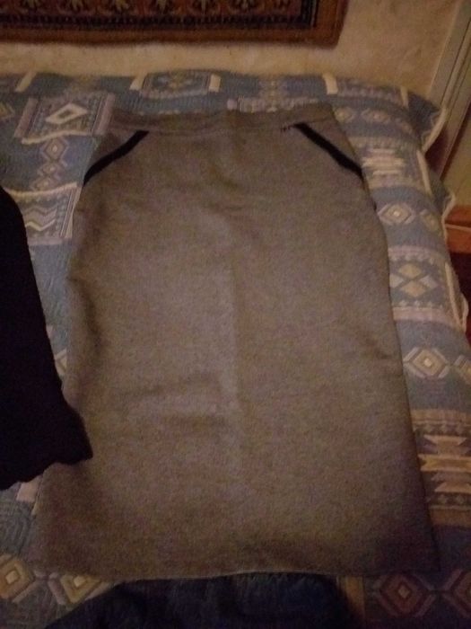 Лот женских вещей.
