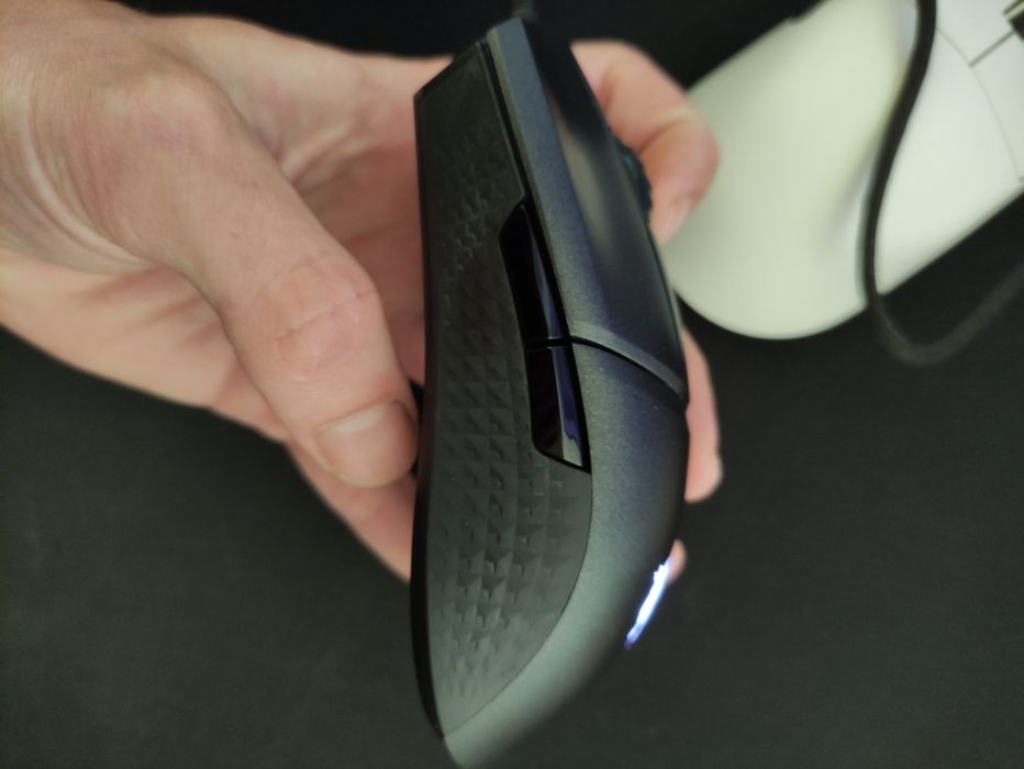 Игровая мышь MSI Clutch GM31