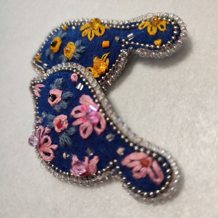 Брошки якісної, ручної роботи, ювелірні вироби, подарункові