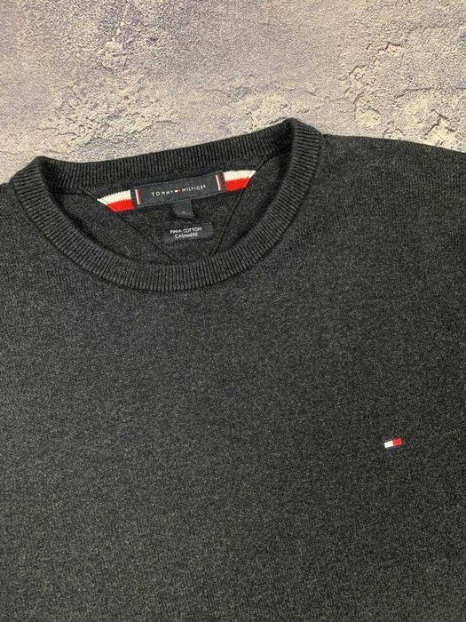 Светр Tommy Hilfiger Оригінал. Розмір M