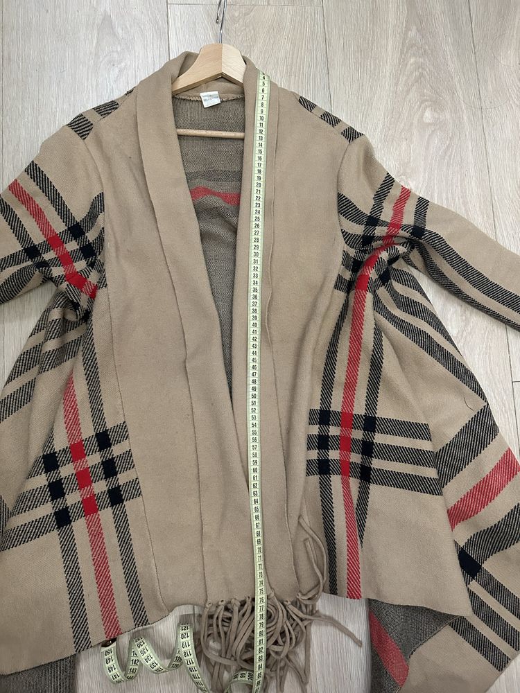 Sweter kardigan w kratę