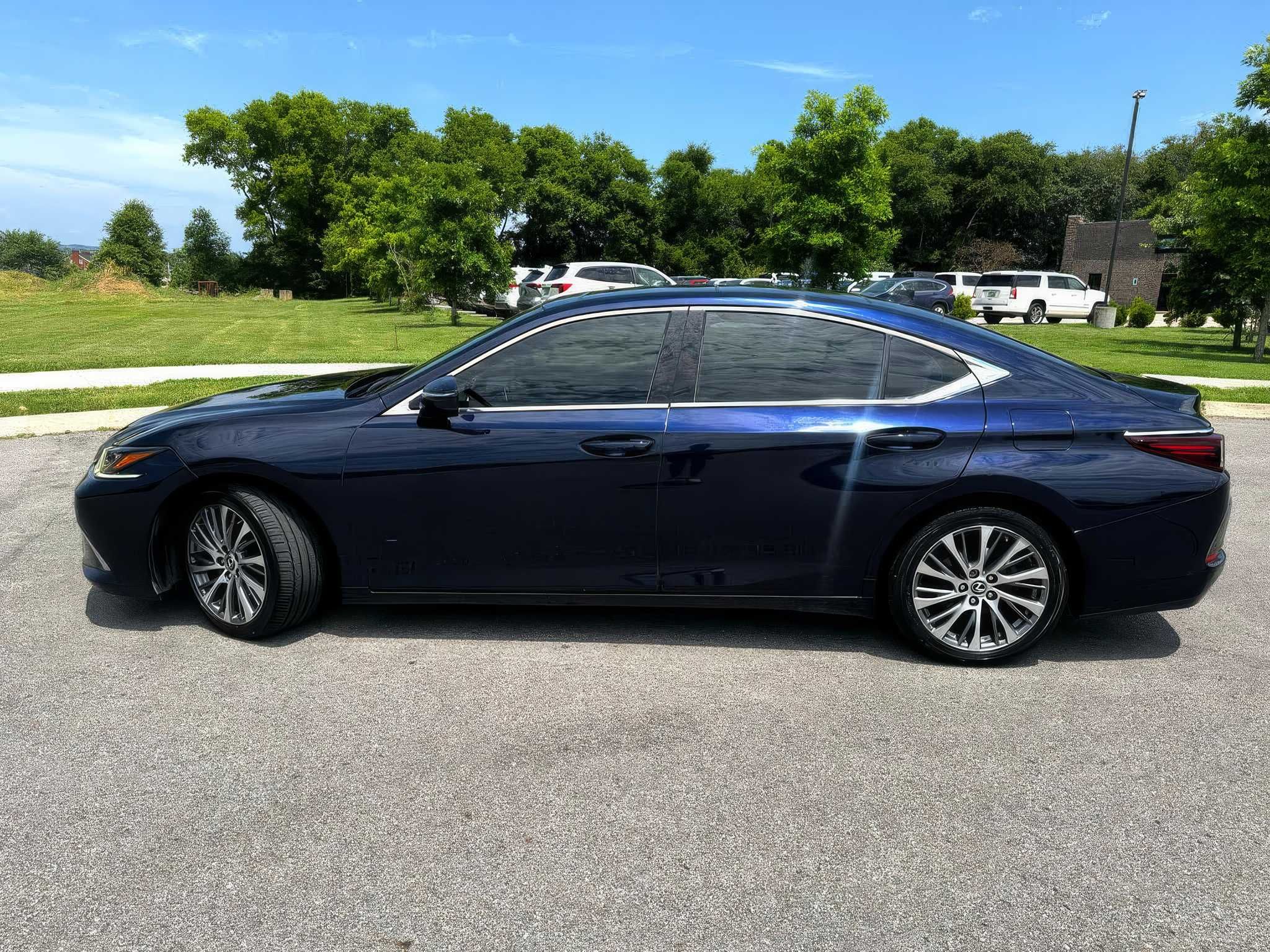 2019 Lexus ES 350