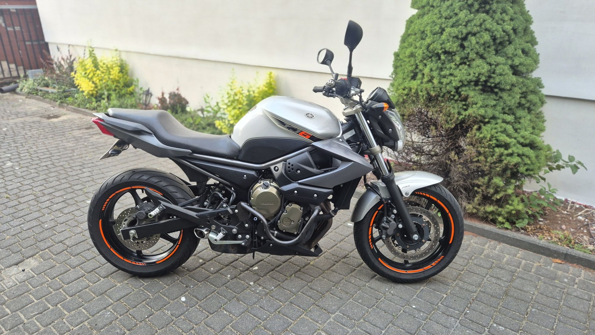 Yamaha XJ6 - niski przebieg 12 957 km!! ORYGINAL!!