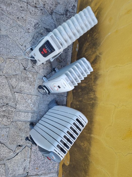 Aquecedores a óleo - 3 unidades - 25€
