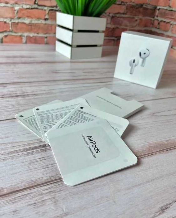 Навушники AirPods 4 (2025) - беспроводные наушники эпл iOS 18+