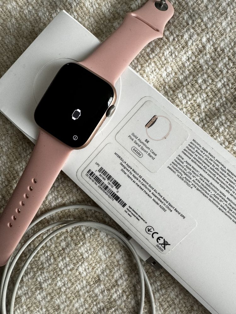Годинник Apple watch SE 44 mm