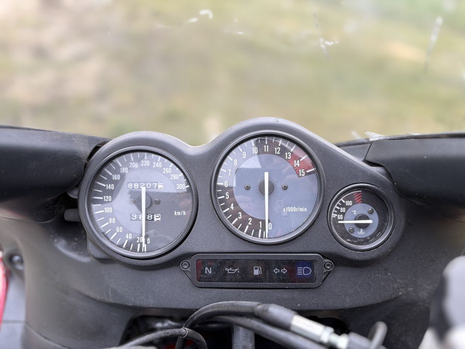 Yamaha yzf 600 R thundercat