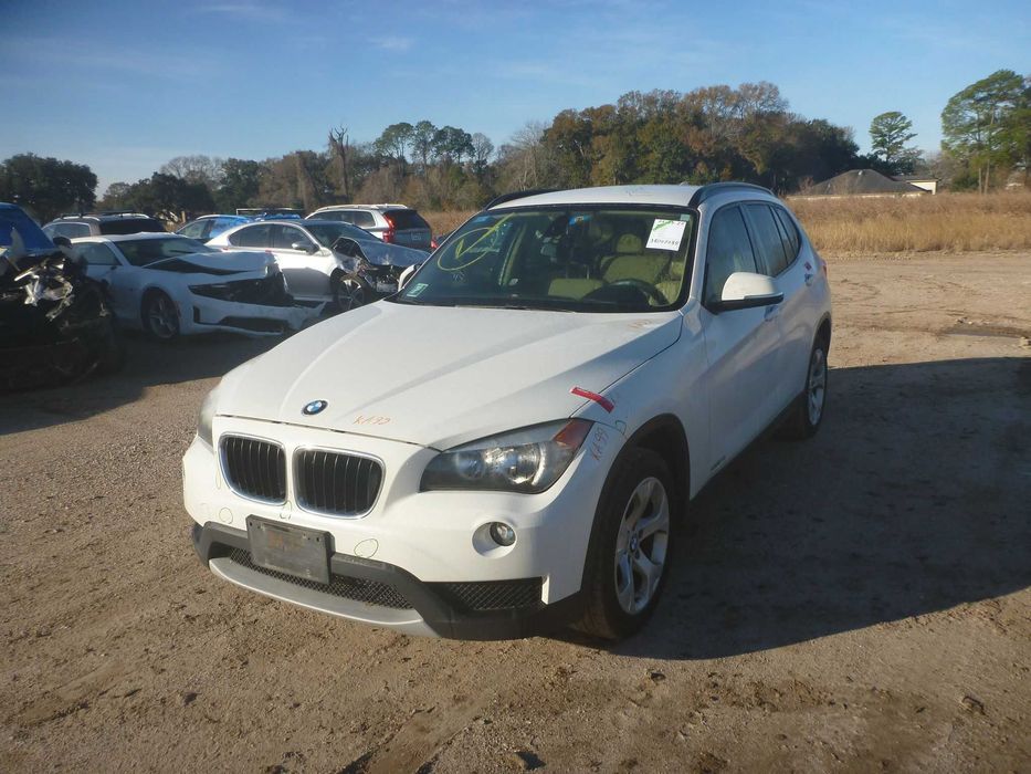 Бампер на BMW X1 E84 2009-2015 з США авторозбірка БМВ Х1