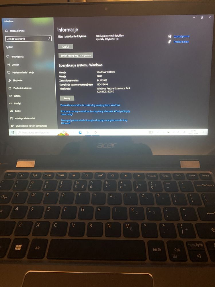 Komputer laptop acer