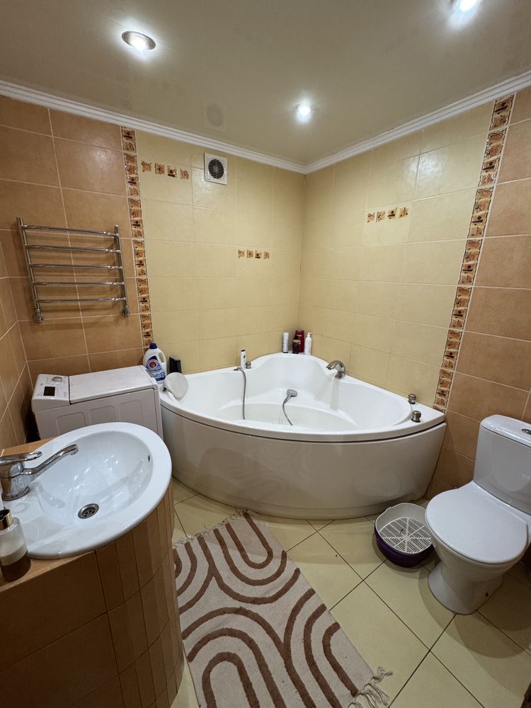 Продам 3х комнатную квартиру в Центре!