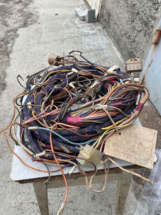 Продается новая оригинальная электропроводкаГаз24-10