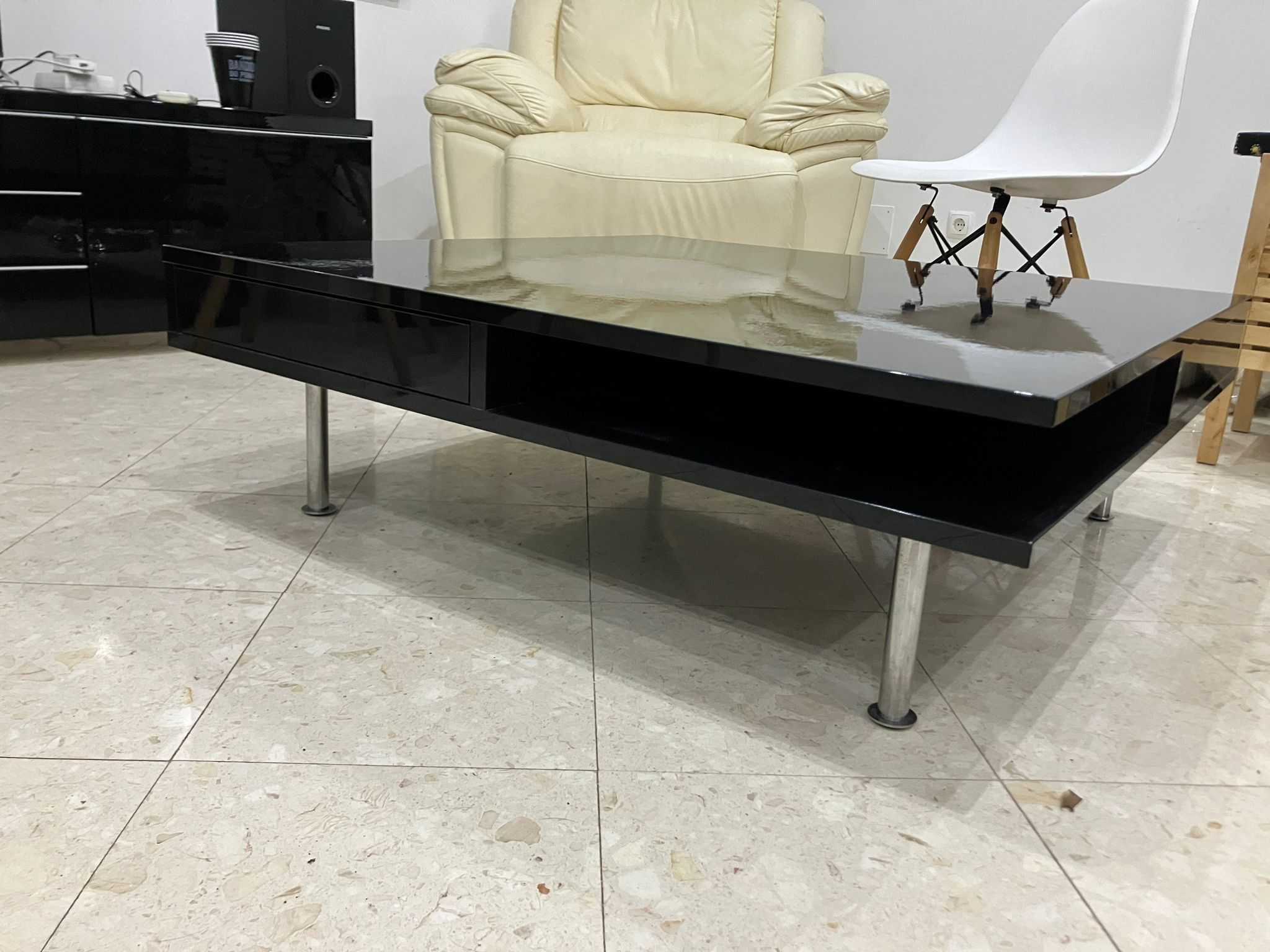 IKEA TOFTERYD Mesa de centro, preto brilhante 95*95cm