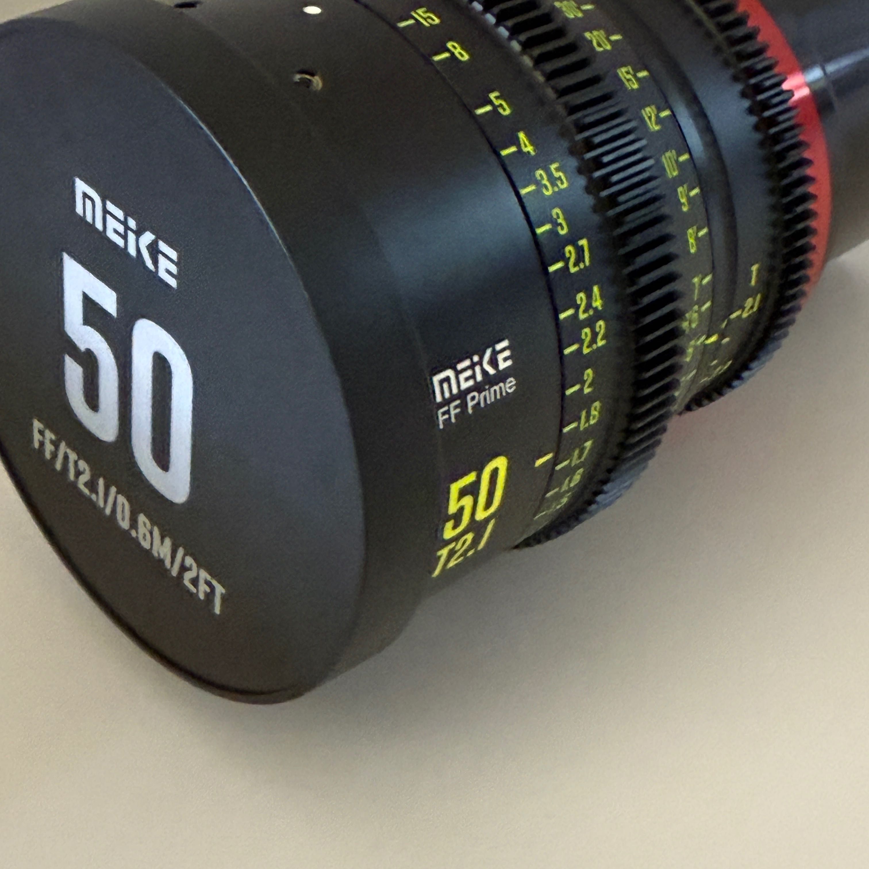 Lente Cine MEKE 50mm T2.1 /Sony