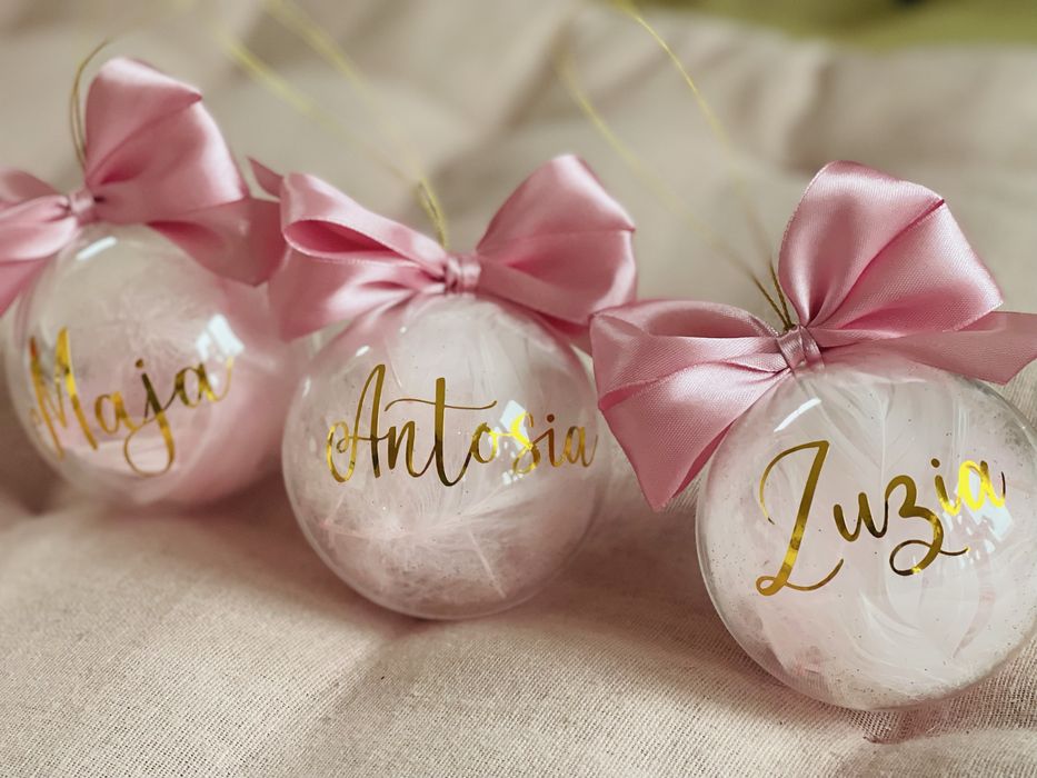 Bombki z inicjałem, imieniem, napisem okrągłe i serca