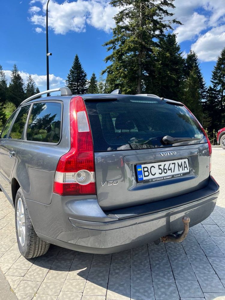 Volvo v50 1.8 бензин