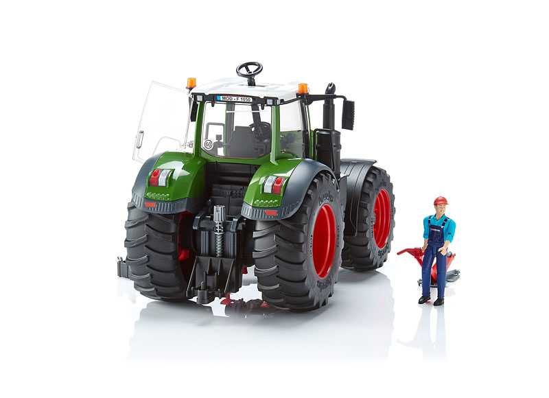 Трактор Fendt 1050 Vario з водієм і та інструментами Bruder 04041