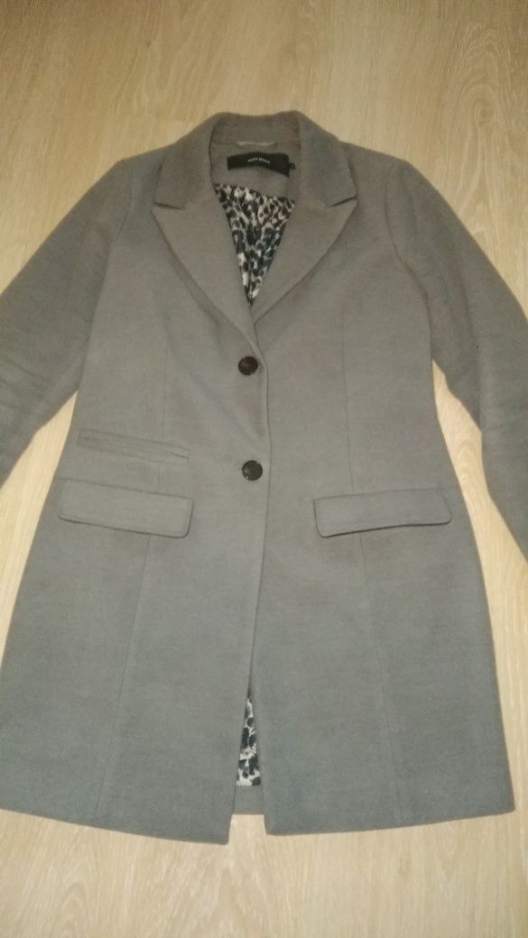 Пальто модное 44-46 размер